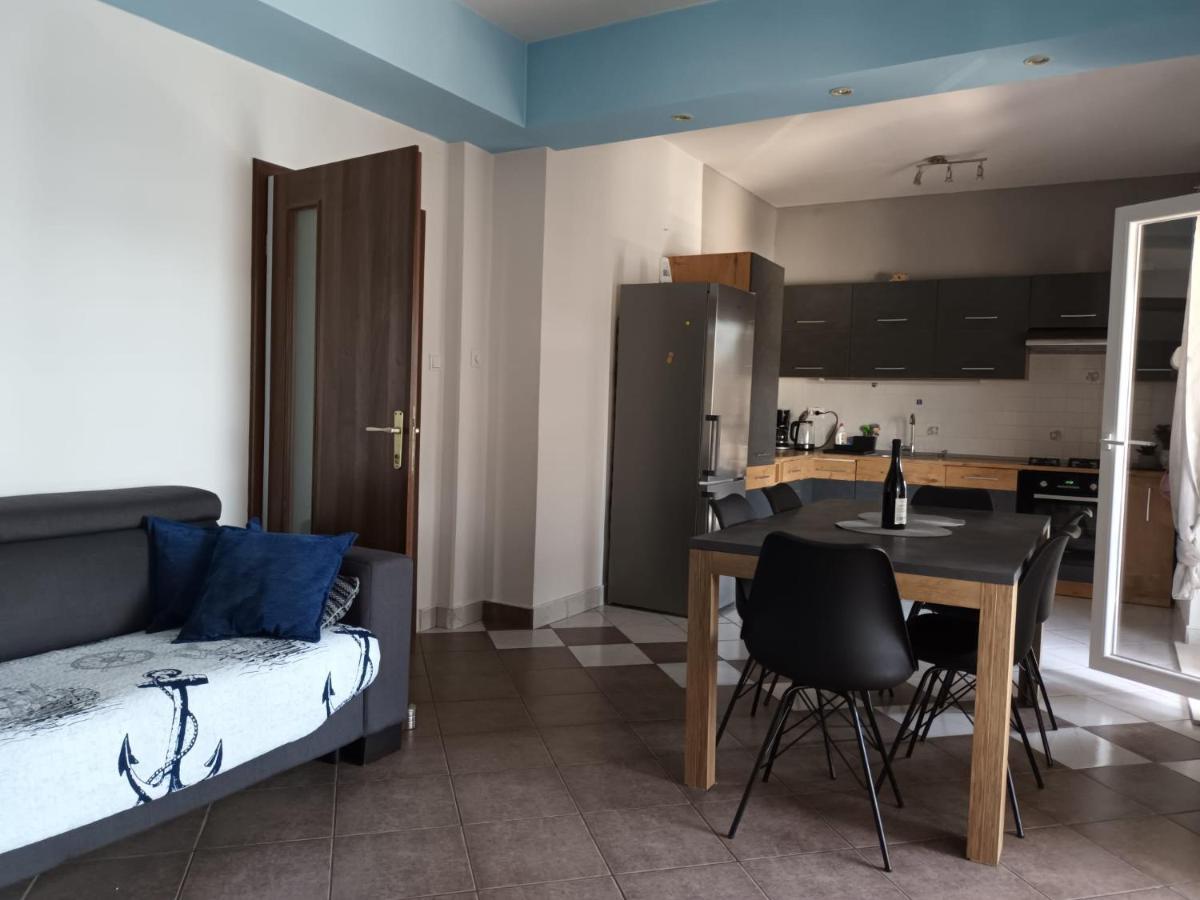 Sea View Apartment Sunrise Poljica & Blue Lagoon Rent A Boat Exterior photo