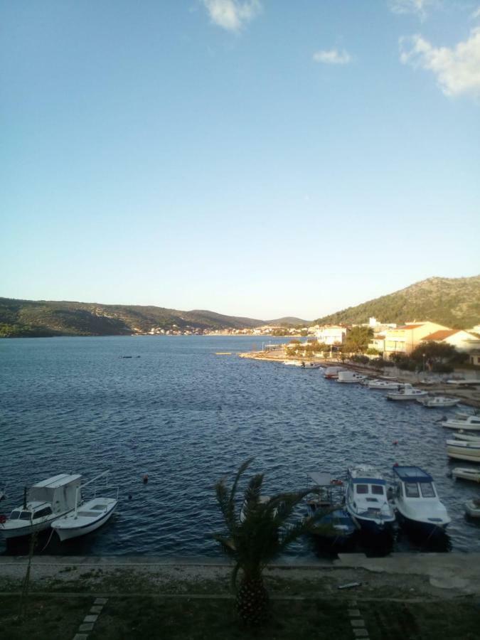 Sea View Apartment Sunrise Poljica & Blue Lagoon Rent A Boat Exterior photo